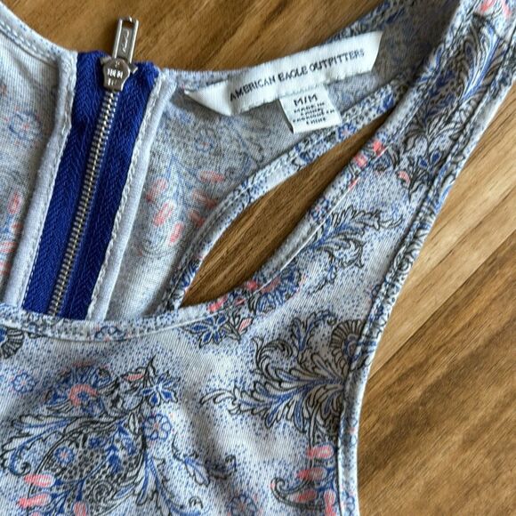 Abercrombie & AE High Neck Tank Bundle Size M - Picture 9 of 12